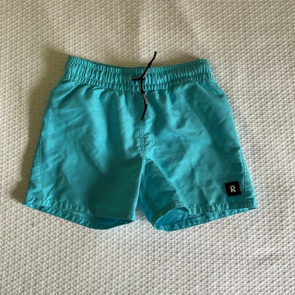 Colorful Patterned Swim Shorts Set - Picture 7 of 8